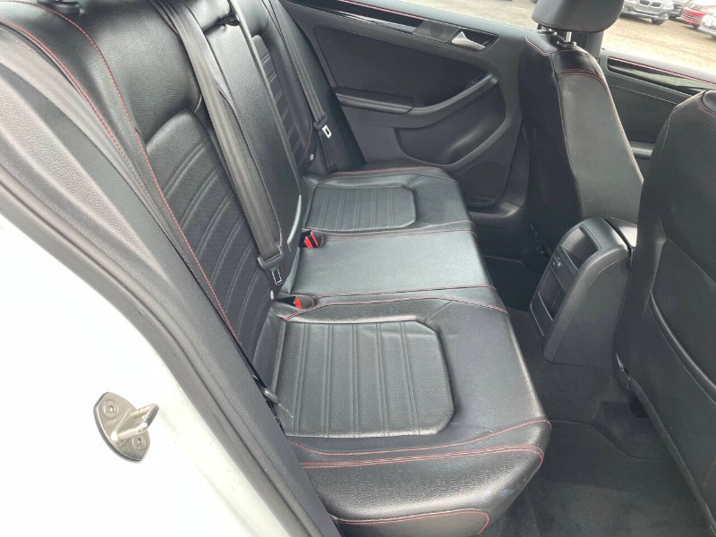 Volkswagen Jetta 2.0T GLI 6A 2017