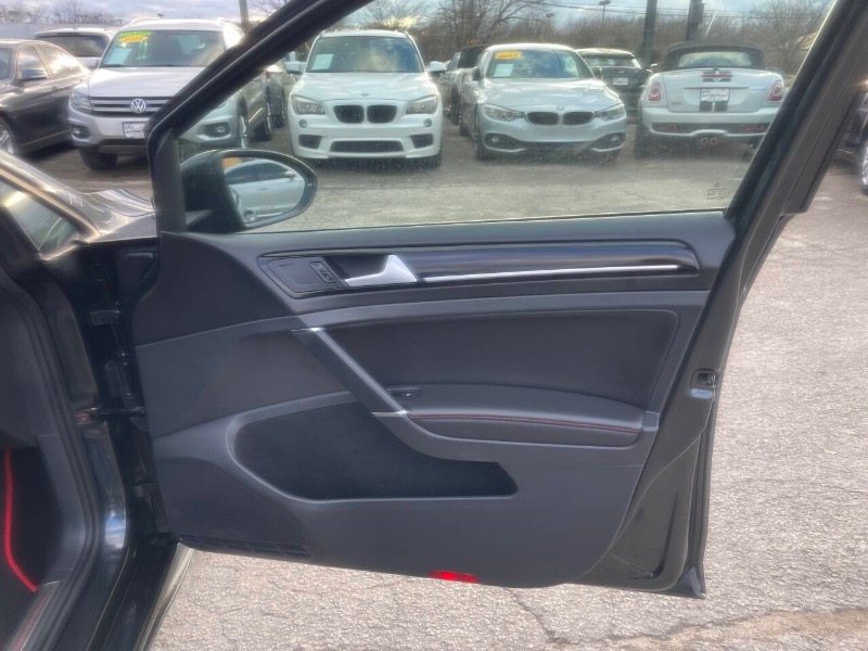 Volkswagen GTI S 6M 4-Door 2015