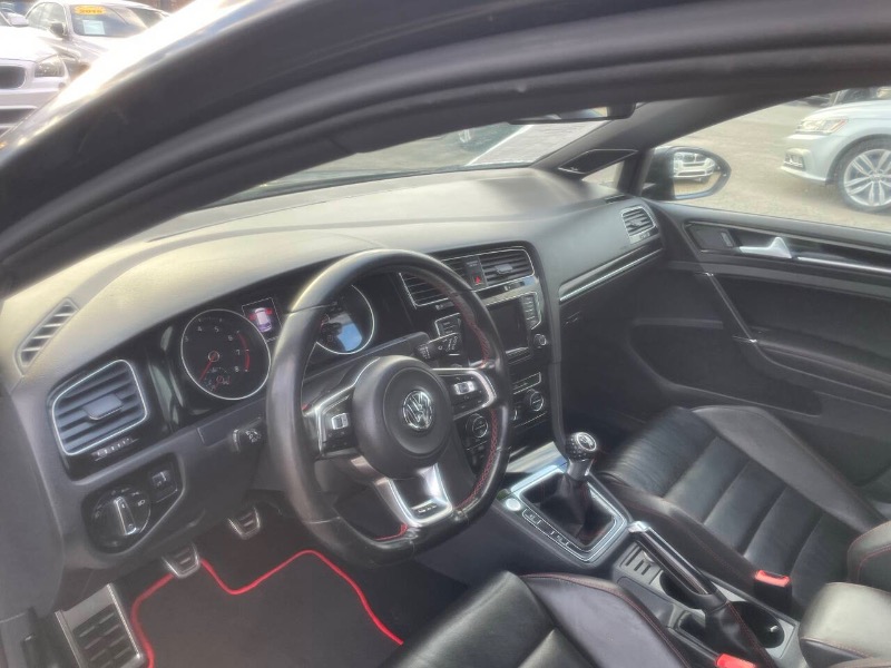 Volkswagen GTI S 6M 4-Door 2015