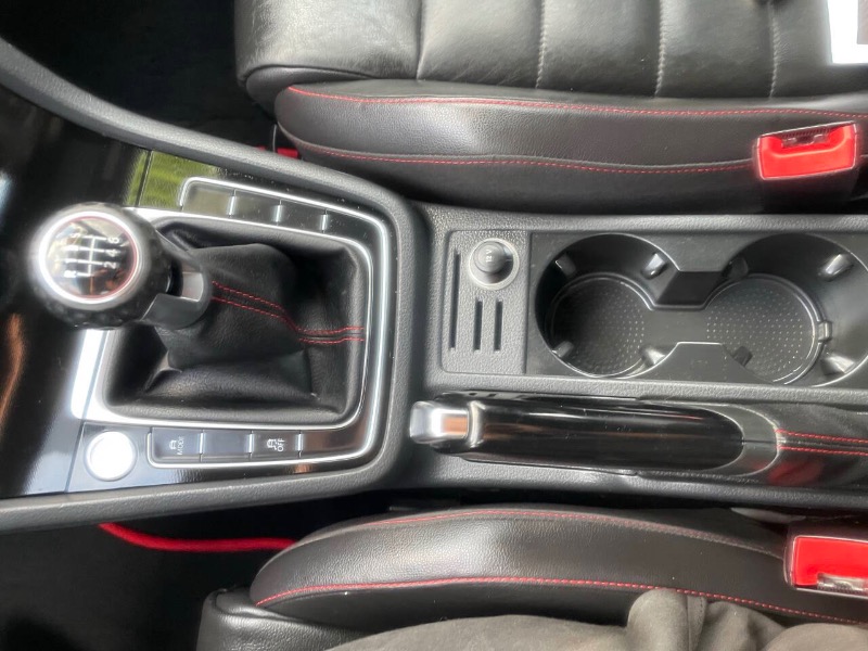 Volkswagen GTI S 6M 4-Door 2015