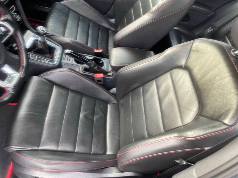 Volkswagen GTI S 6M 4-Door 2015