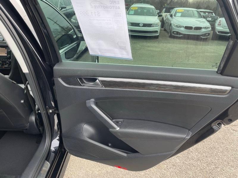 Volkswagen Passat SE 2018