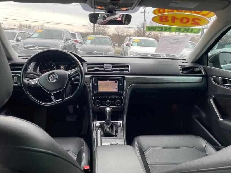 Volkswagen Passat SE 2018