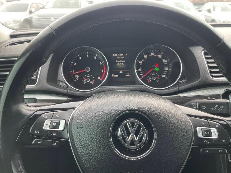 Volkswagen Passat SE 2018