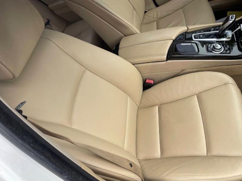 BMW 5-Series 528i xDrive 2013