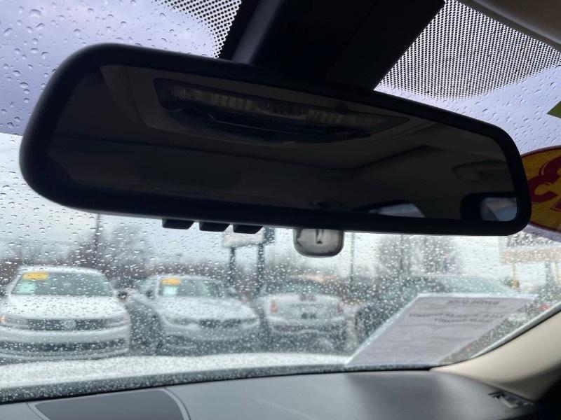 BMW 5-Series 528i xDrive 2013