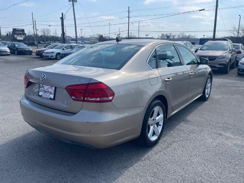 Volkswagen Passat SE 6A 2015