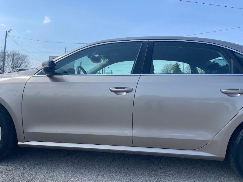 Volkswagen Passat SE 6A 2015