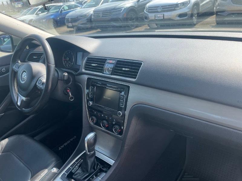 Volkswagen Passat SE 6A 2015