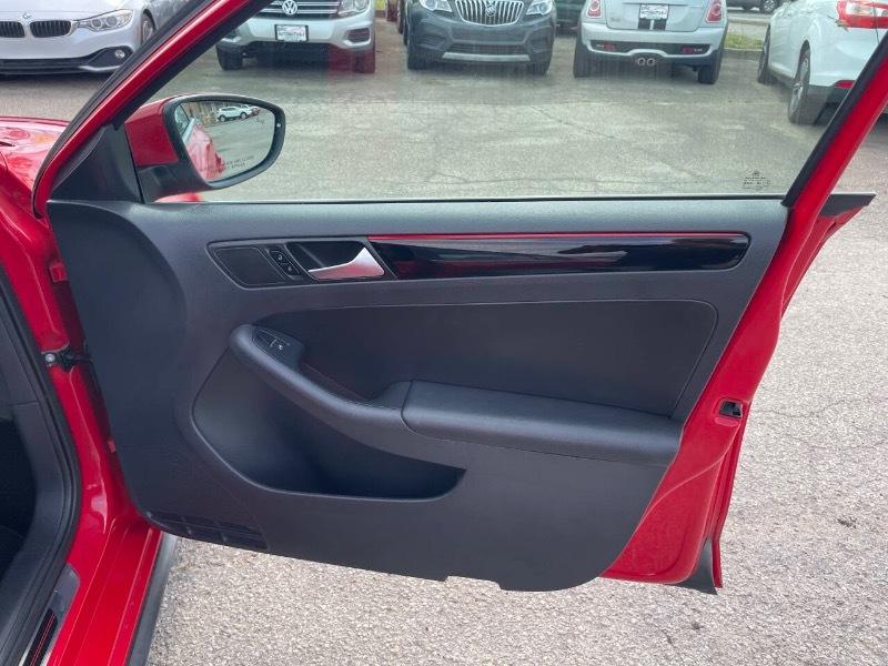 Volkswagen Jetta GLI SE 6M 2016