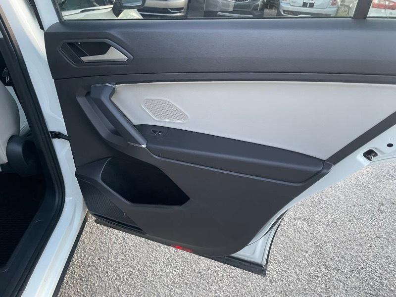 Volkswagen Tiguan SE 2020