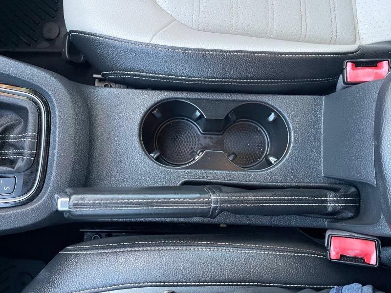 Volkswagen Jetta SE 6A 2016