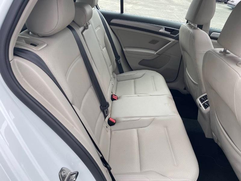 Volkswagen Golf TSI S 6A 2015