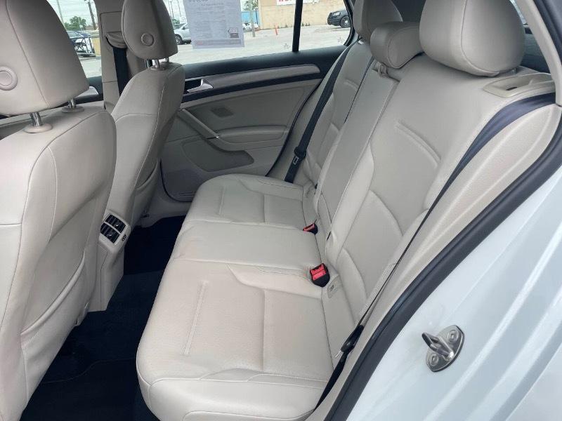 Volkswagen Golf TSI S 6A 2015