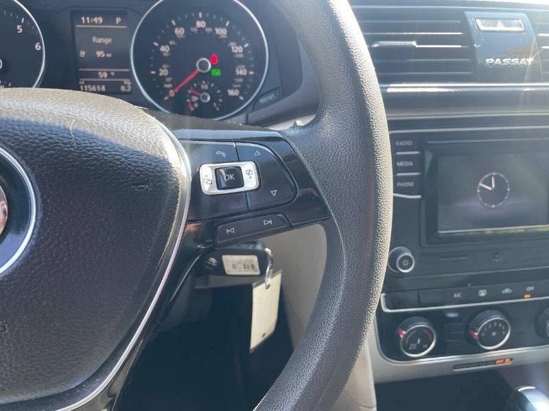 Volkswagen Passat S 2018