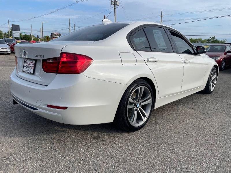 BMW 3-Series 328i Sedan 2014