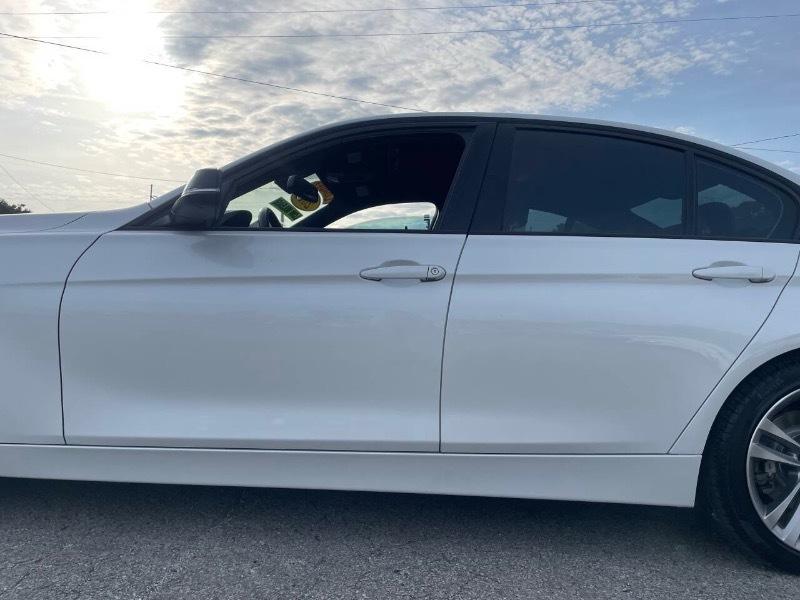 BMW 3-Series 328i Sedan 2014