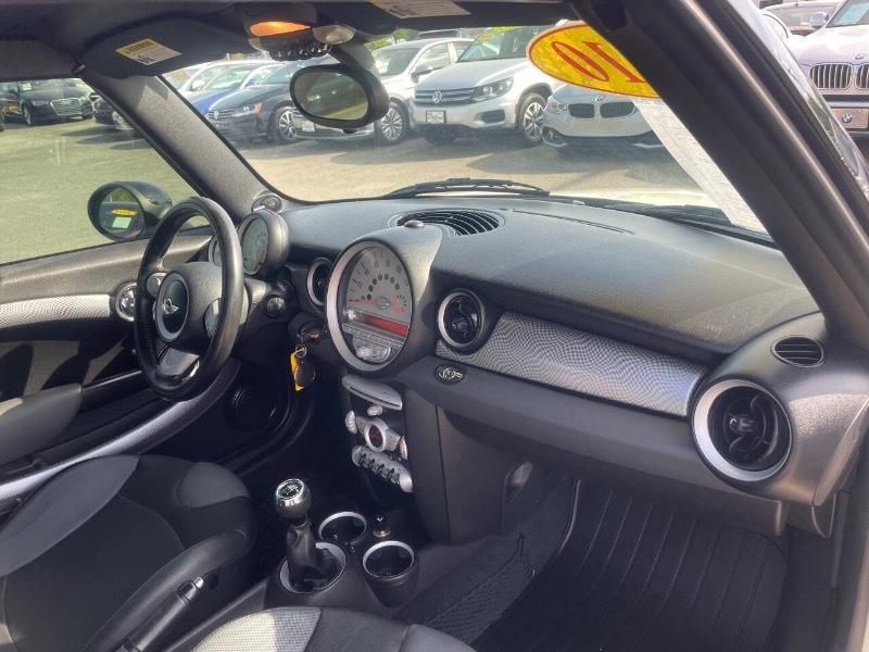 MINI Cooper S Convertible 2010