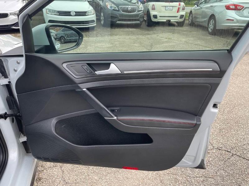 Volkswagen Golf GTI SE 7A 2019