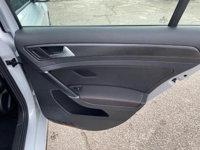 Volkswagen Golf GTI SE 7A 2019