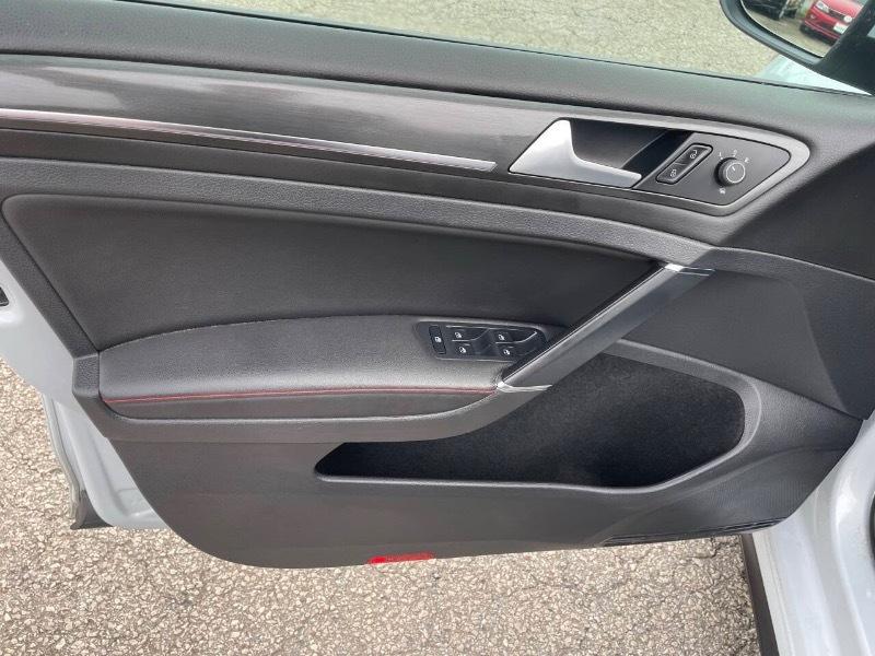 Volkswagen Golf GTI SE 7A 2019