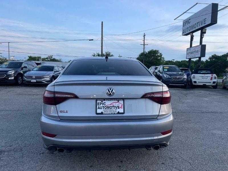 Volkswagen Jetta GLI S 7A 2021