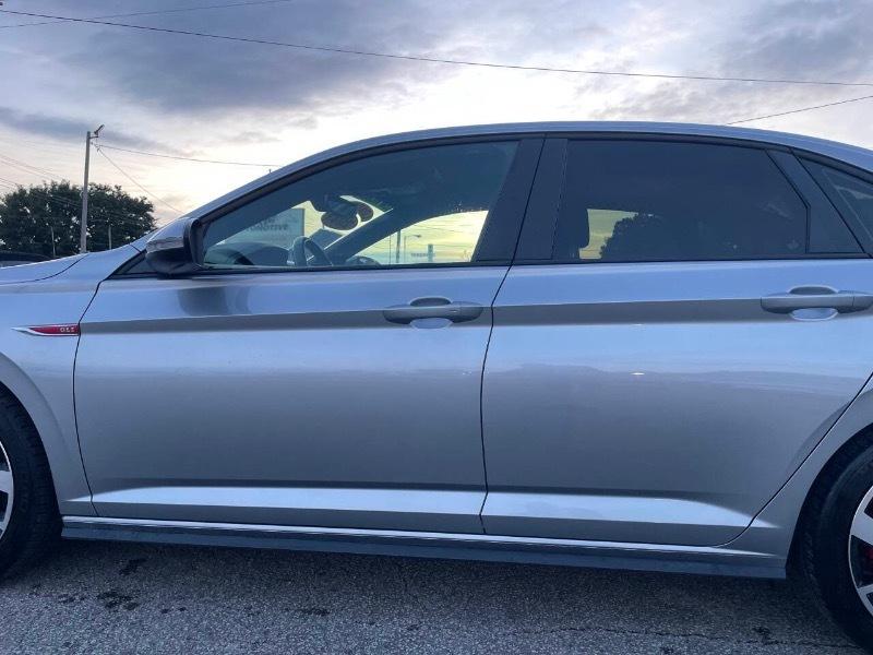 Volkswagen Jetta GLI S 7A 2021