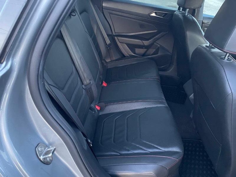 Volkswagen Jetta GLI S 7A 2021