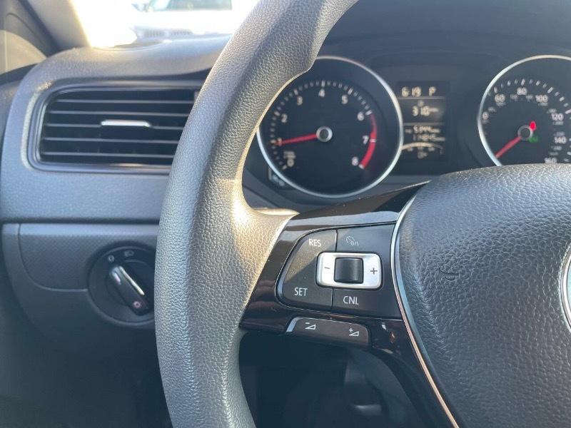 Volkswagen Jetta 1.4T S w/Technology 6A 2016
