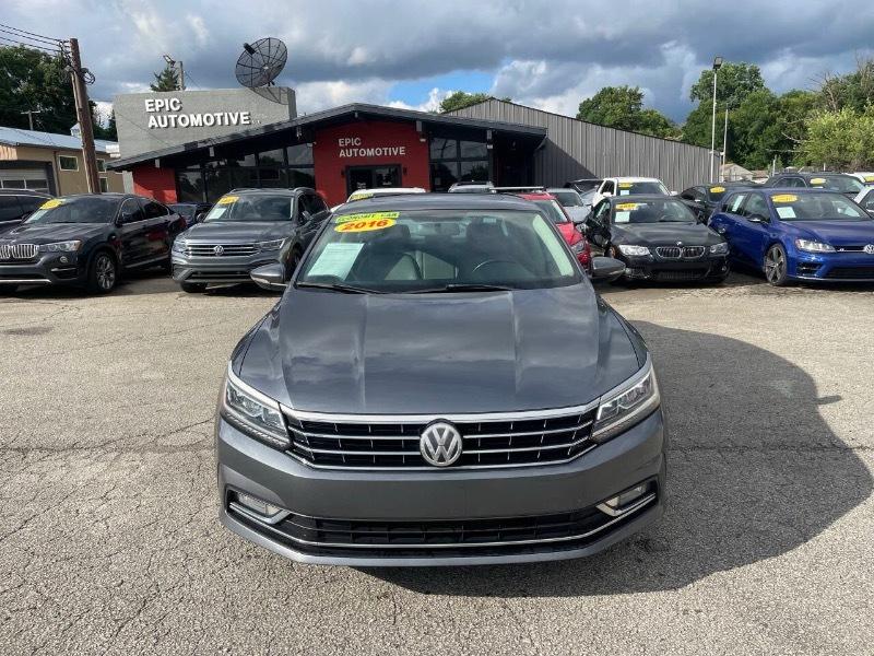 Volkswagen Passat SE 6A 2016