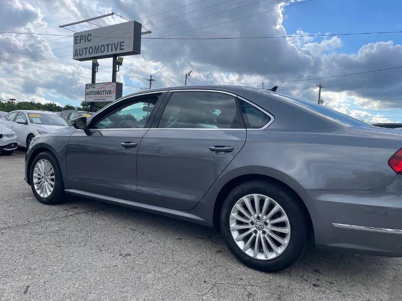 Volkswagen Passat SE 6A 2016