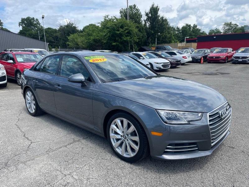 Audi A4 2.0T Premium Sedan 2017