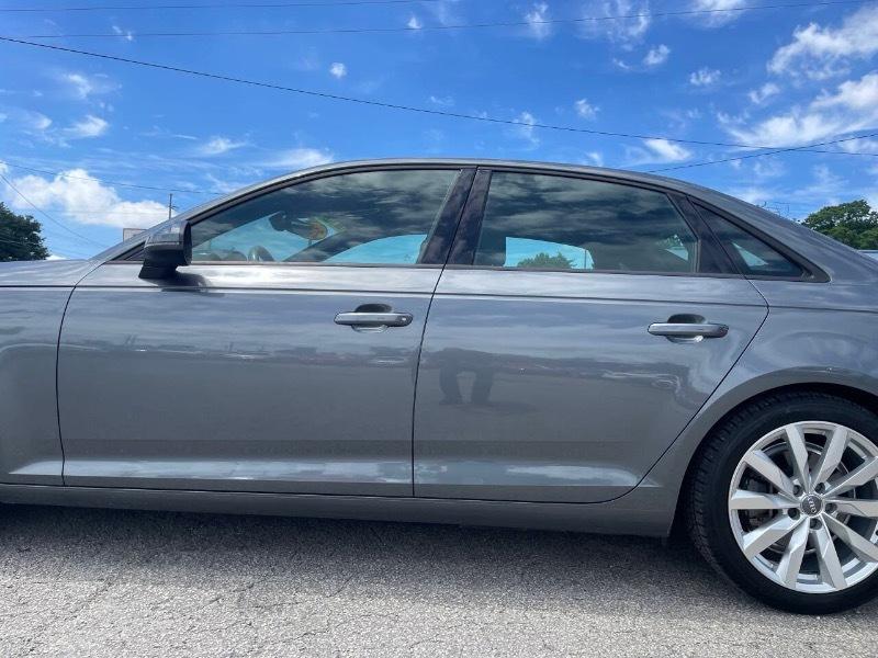 Audi A4 2.0T Premium Sedan 2017