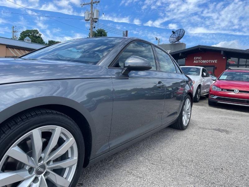 Audi A4 2.0T Premium Sedan 2017
