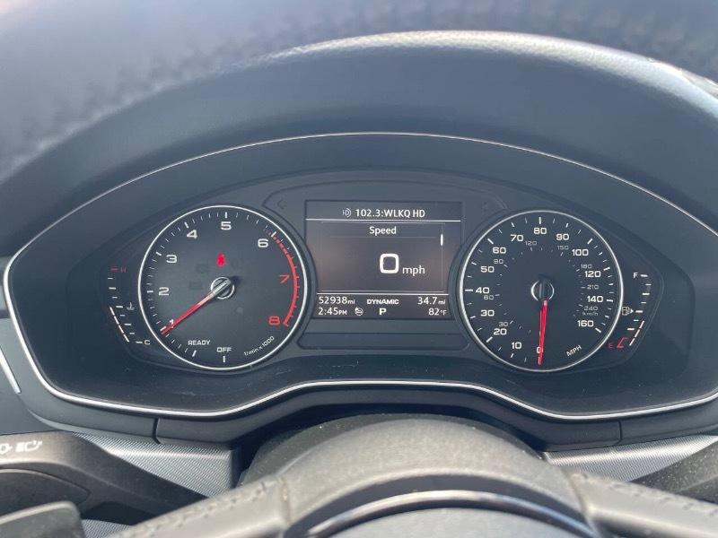 Audi A4 2.0T Premium Sedan 2017