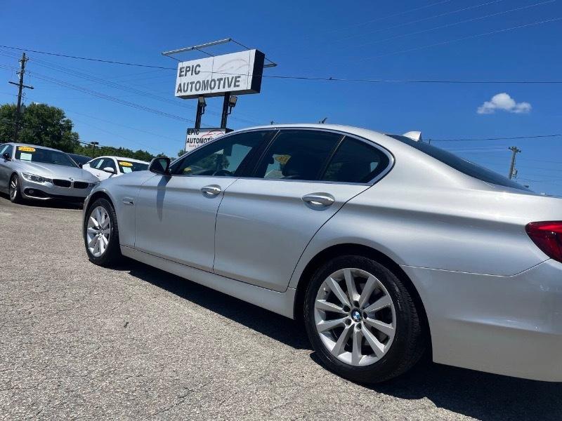 BMW 5-Series 528i xDrive 2013