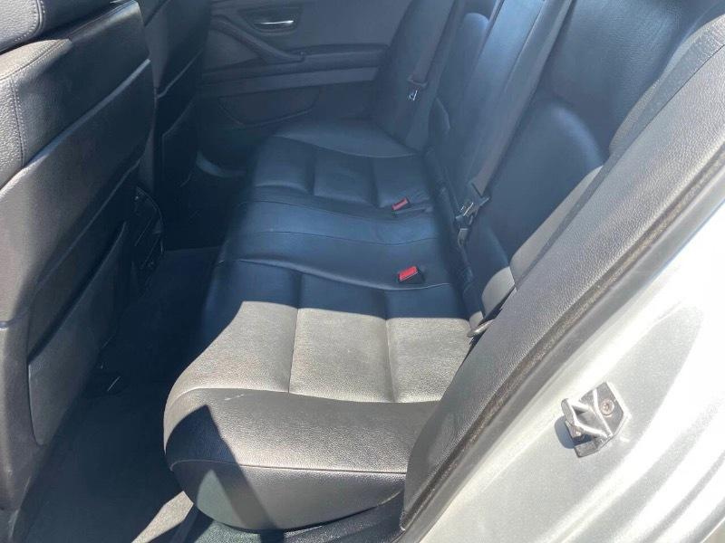 BMW 5-Series 528i xDrive 2013
