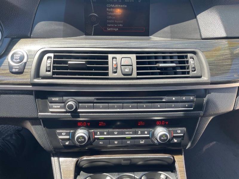 BMW 5-Series 528i xDrive 2013
