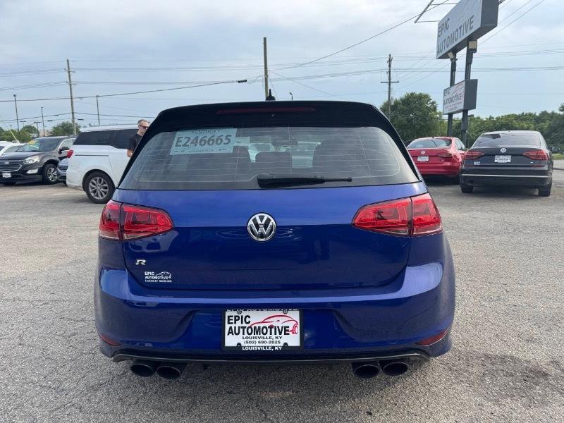 Volkswagen Golf R Base 2016