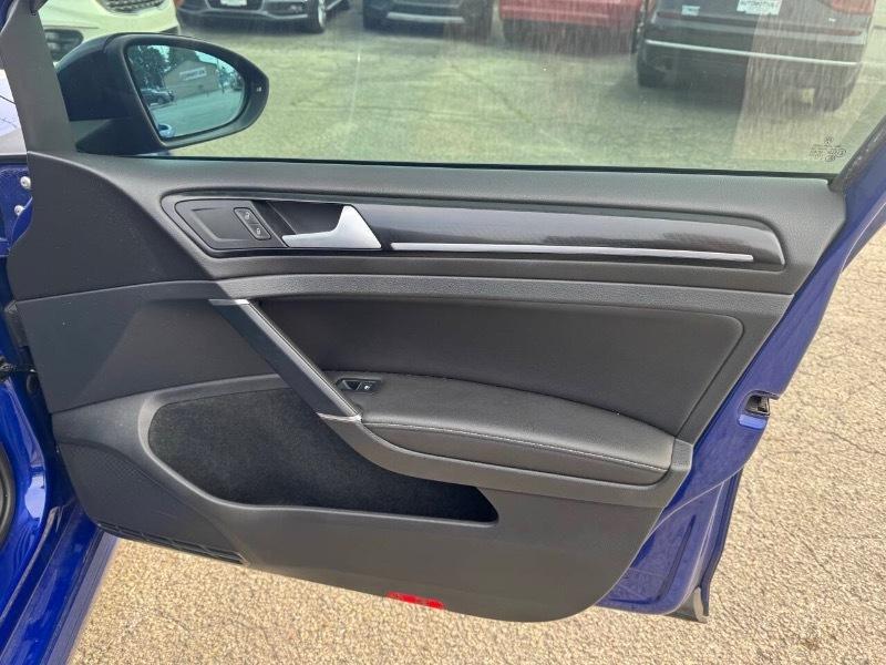 Volkswagen Golf R Base 2016