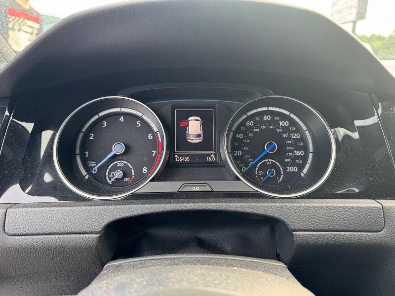 Volkswagen Golf R Base 2016
