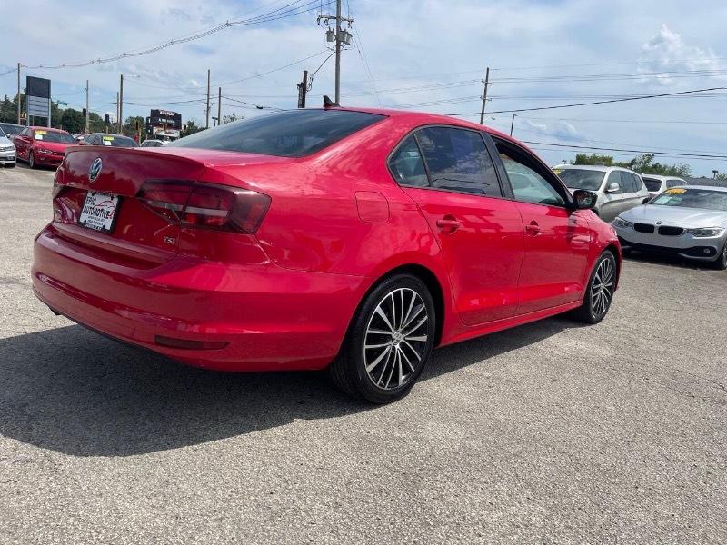 Volkswagen Jetta SE 5M 2016