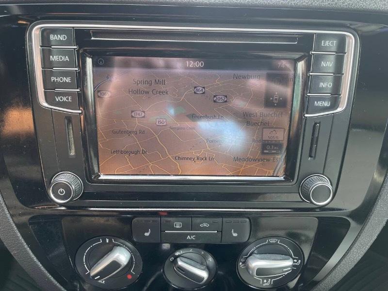 Volkswagen Jetta SE 5M 2016
