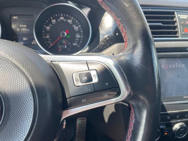 Volkswagen Jetta 2.0T GLI 6A 2017