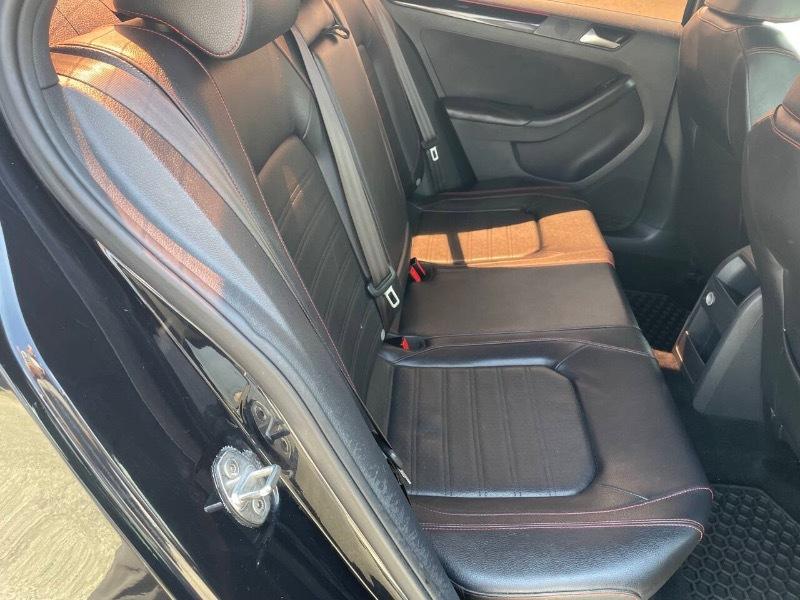 Volkswagen Jetta 2.0T GLI 6A 2017