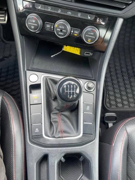 Volkswagen Jetta GLI S 6M 2019