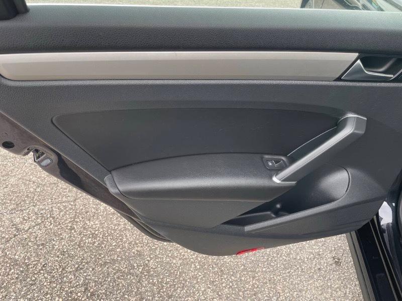 Volkswagen Passat SE 2022