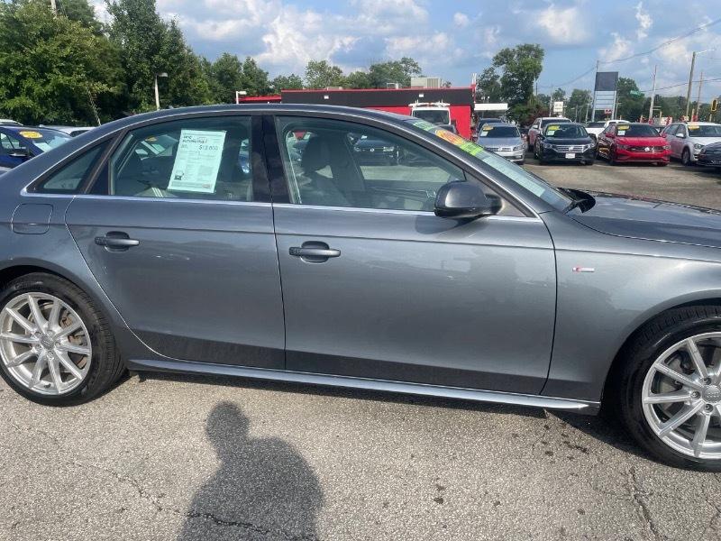 Audi A4 2.0T Premium Plus quattro Sedan AWD 8A 2016