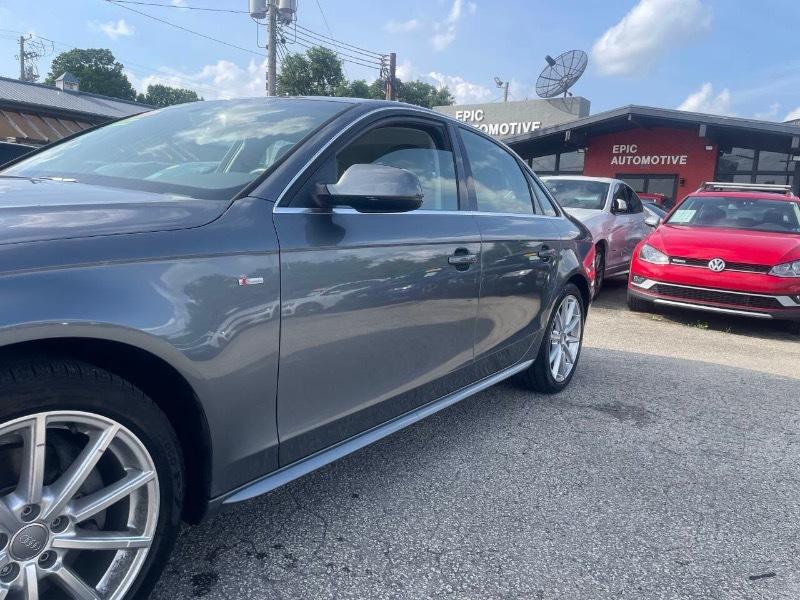 Audi A4 2.0T Premium Plus quattro Sedan AWD 8A 2016