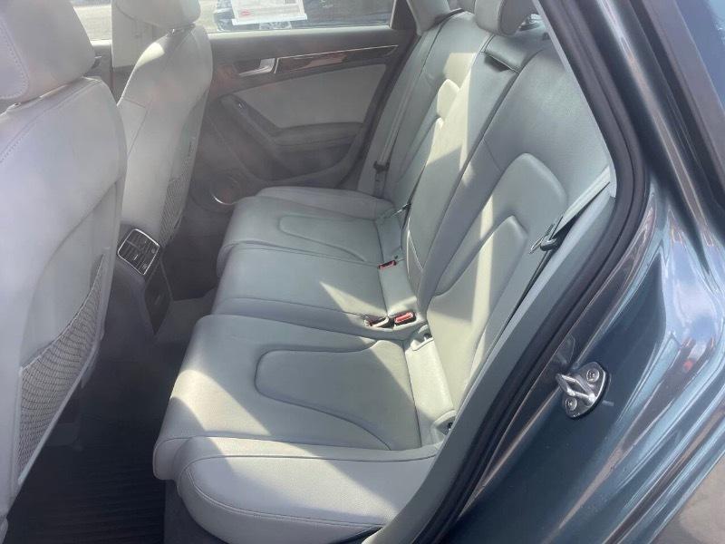 Audi A4 2.0T Premium Plus quattro Sedan AWD 8A 2016
